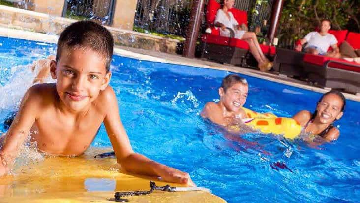 Accidentes en piscinas: 12 pasos básicos de reanimación