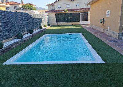Platinum 6 rectangular pool